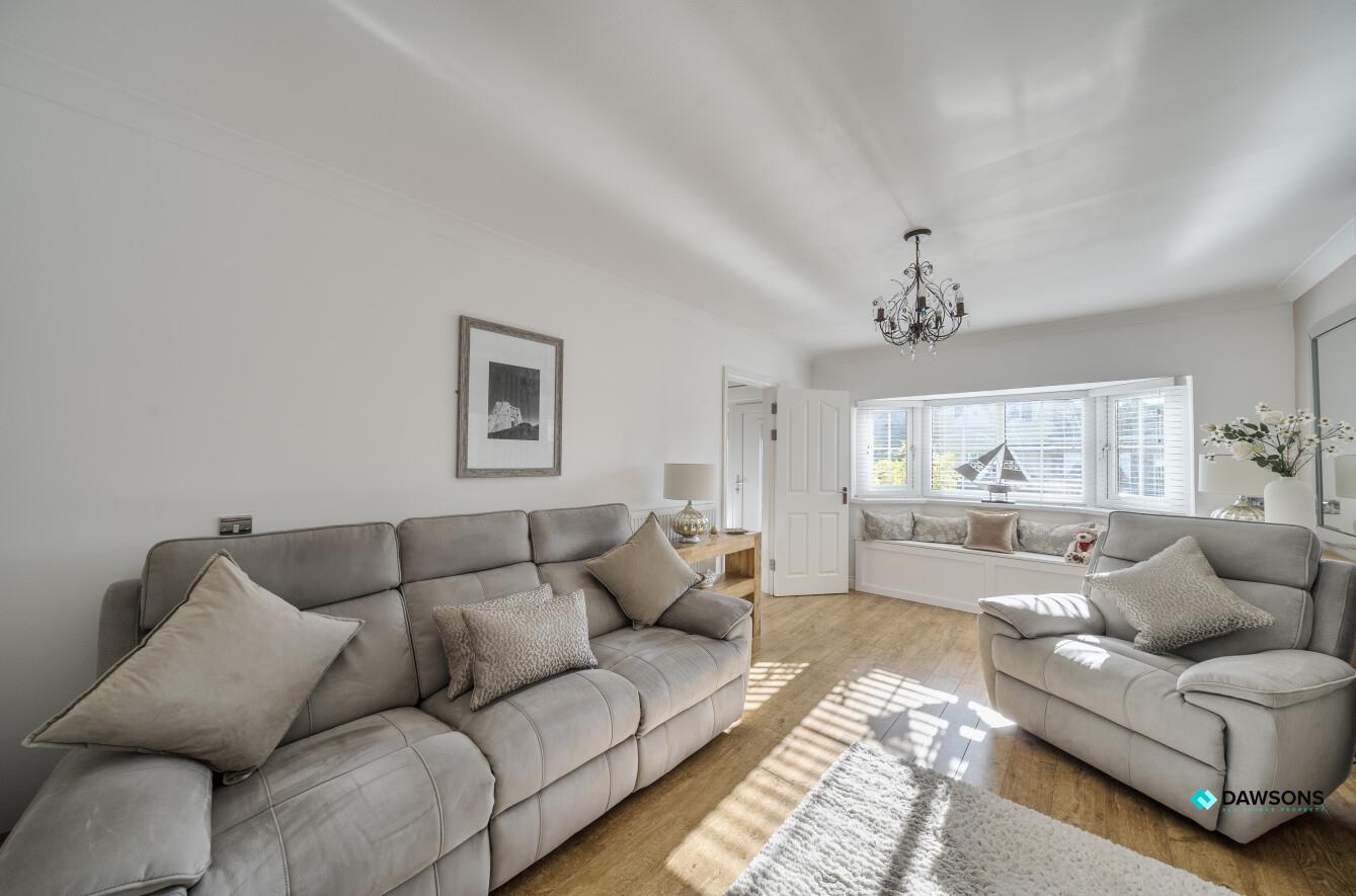 Gwscwm Park, Burry Port, SA16 0DX